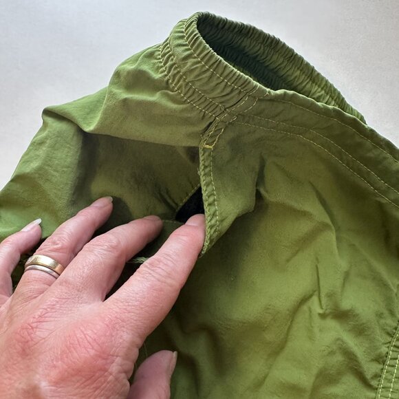 Royal Robbins Mens Green Nylon Hiking Shorts Large Pockets Outdoor Drawstring - Picture 6 of 7